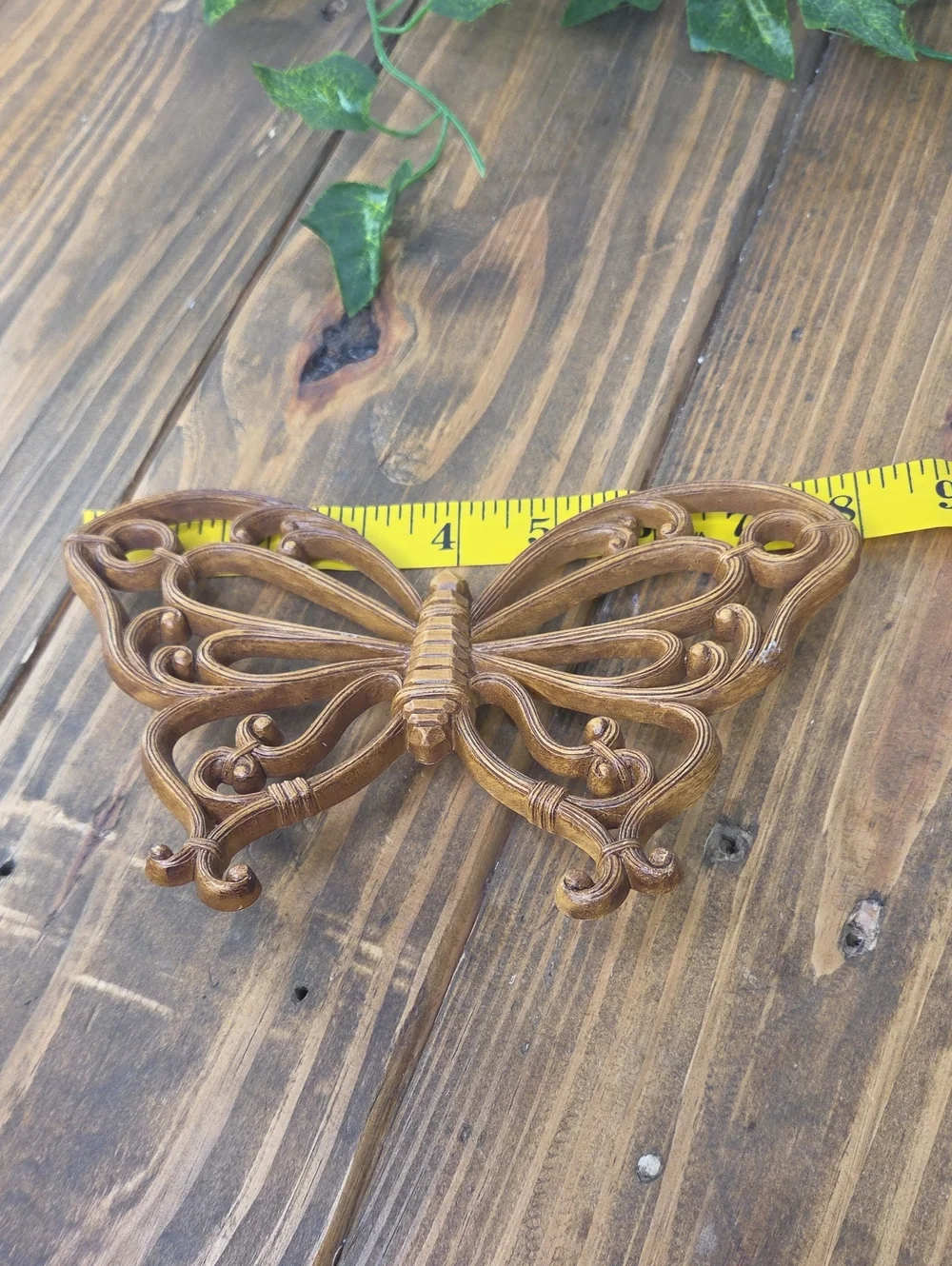 Home Interior Design. Vintage. Faux Wood. Butterfly Wall Decor Trio. Like New.